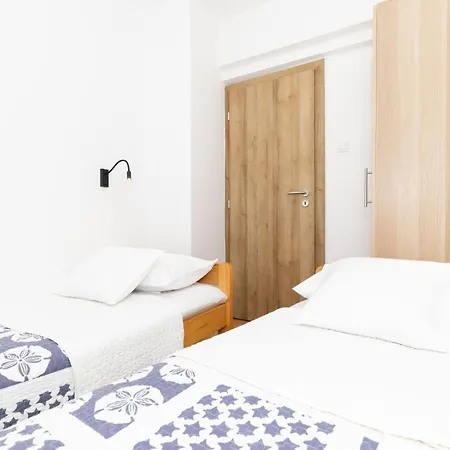 Lina 1 Apartamento