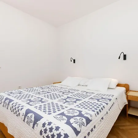 Lina 1 * Mali Lošinj