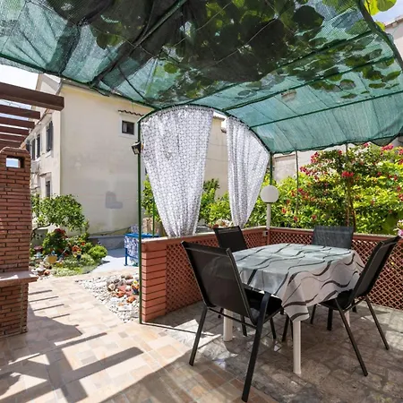 Lina 1 Апартаменты Мали-Лошинь