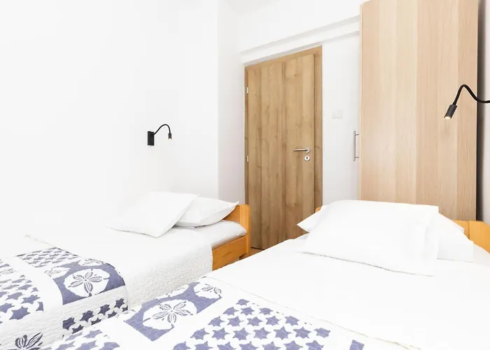 Lina 1 Апартаменты