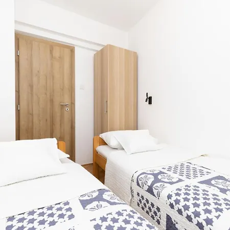 Apartamento Lina 1